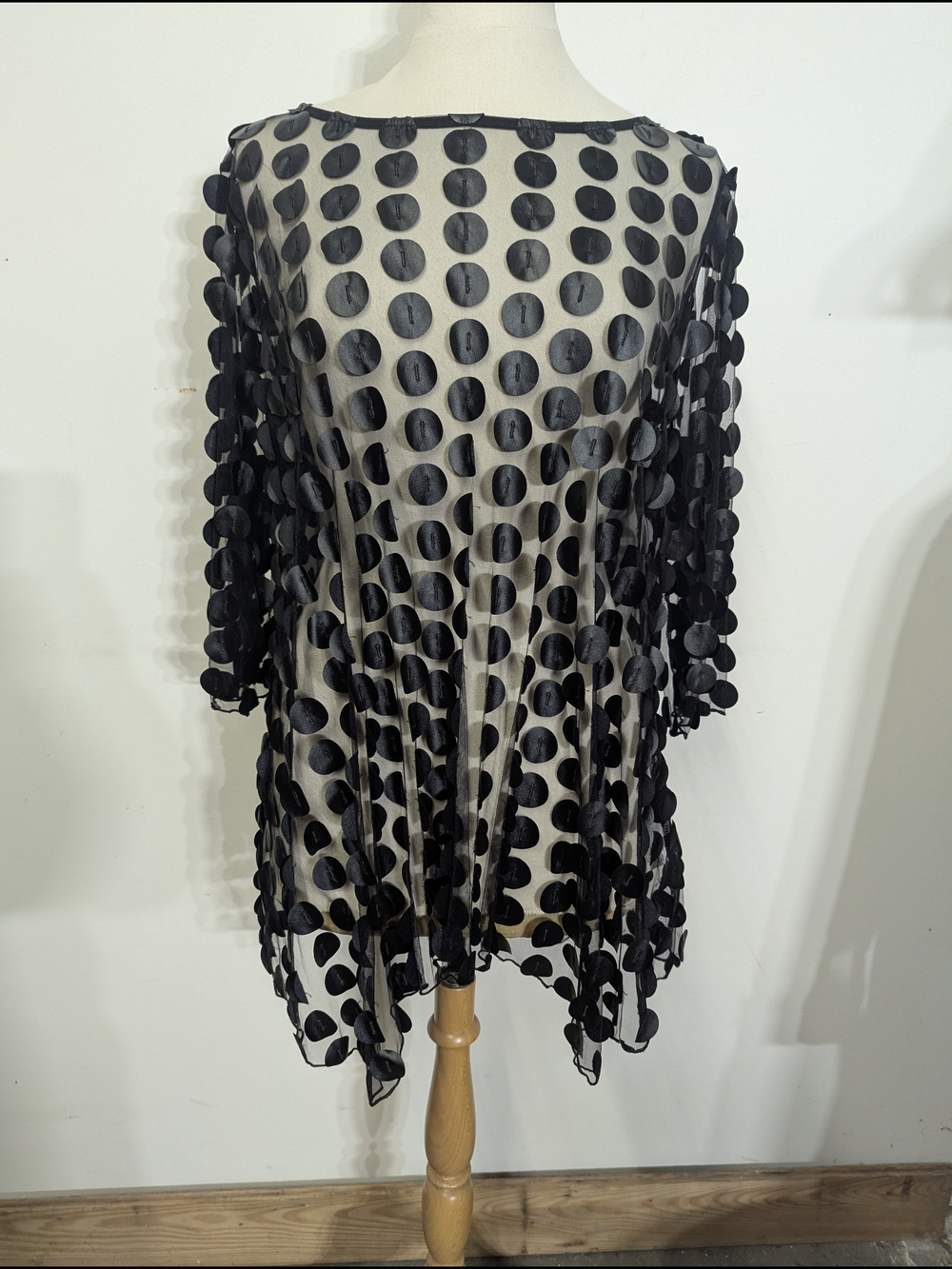 IC Connie K Black Sheer Polka Dot Overlay Top M Loose Fit Trendy - Picture 4 of 11